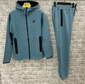 Nike Tech Fleece Gr-124