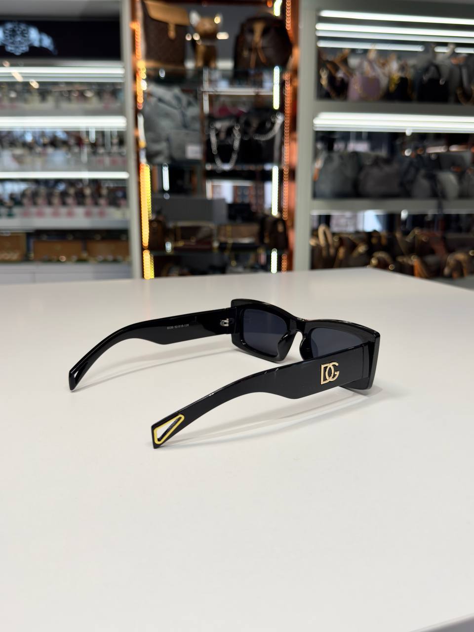 D&G -DG481 UV400 SUNGLASSES