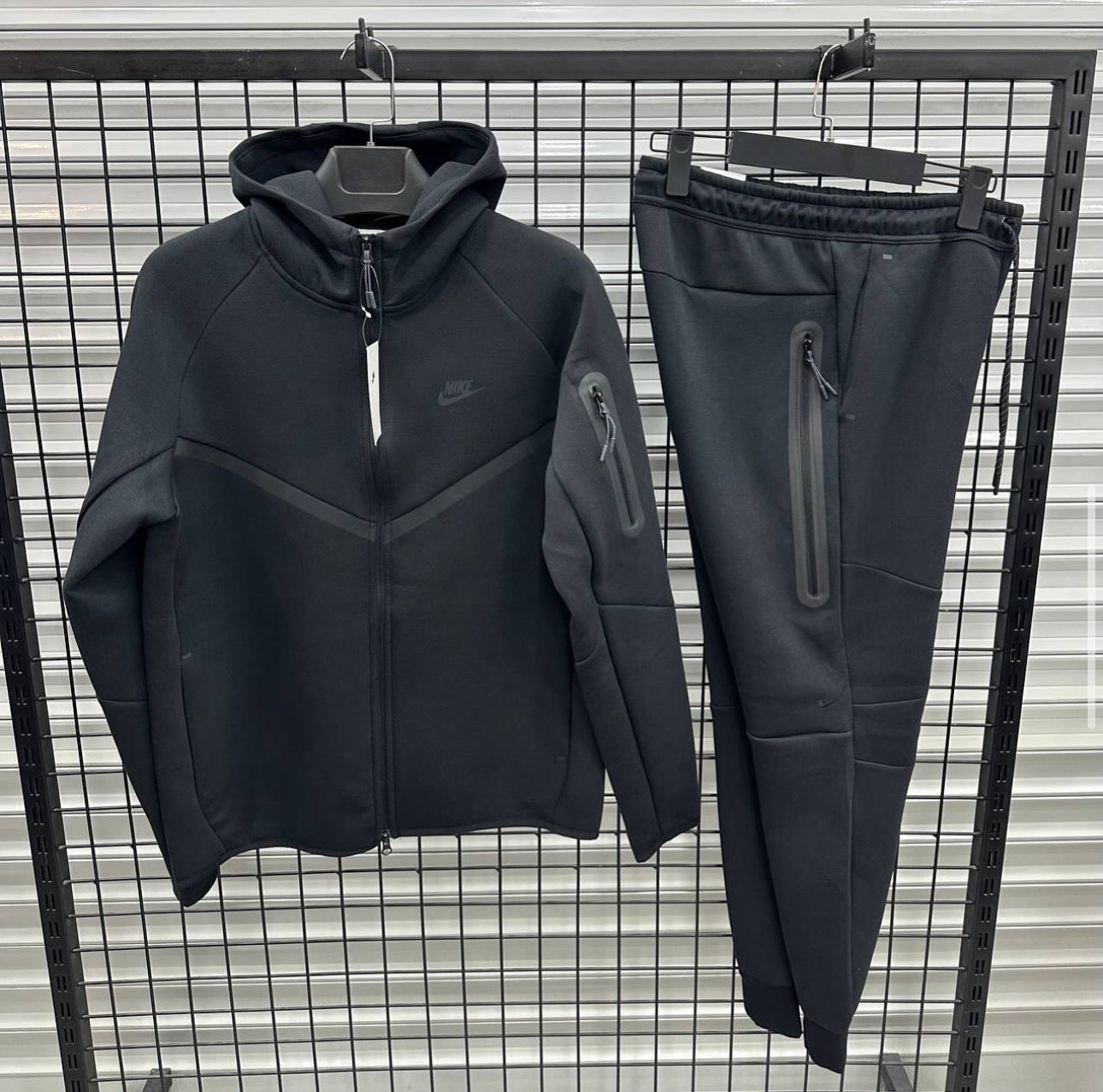 Set Nike Tech -N439
