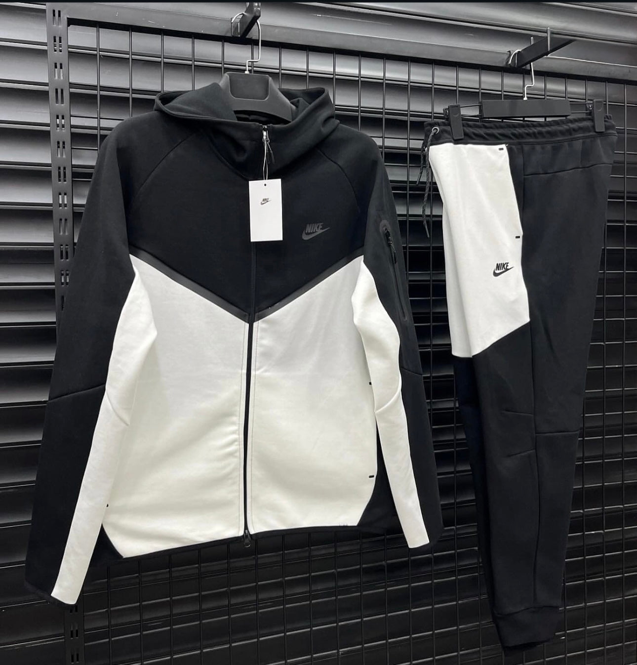 Set Nike Tech - N541