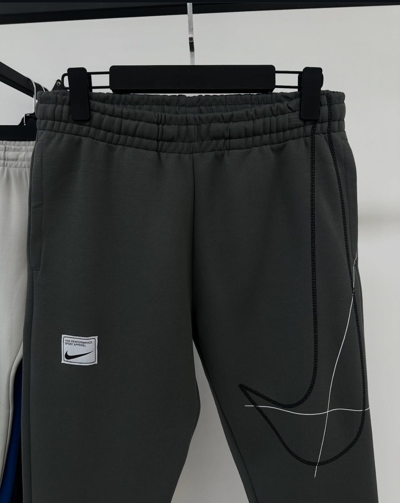 Set Nike Swoosh line dark grey