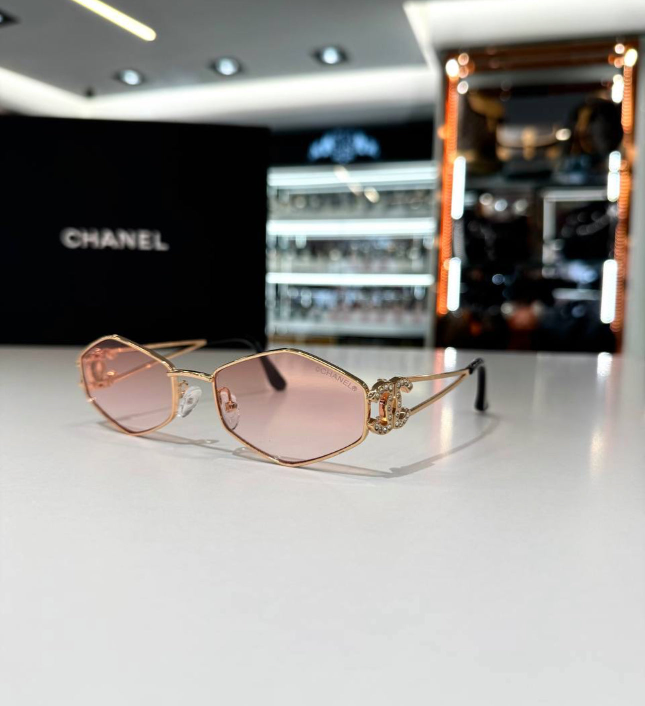 CHANEL -MU63 SUNGLASSES