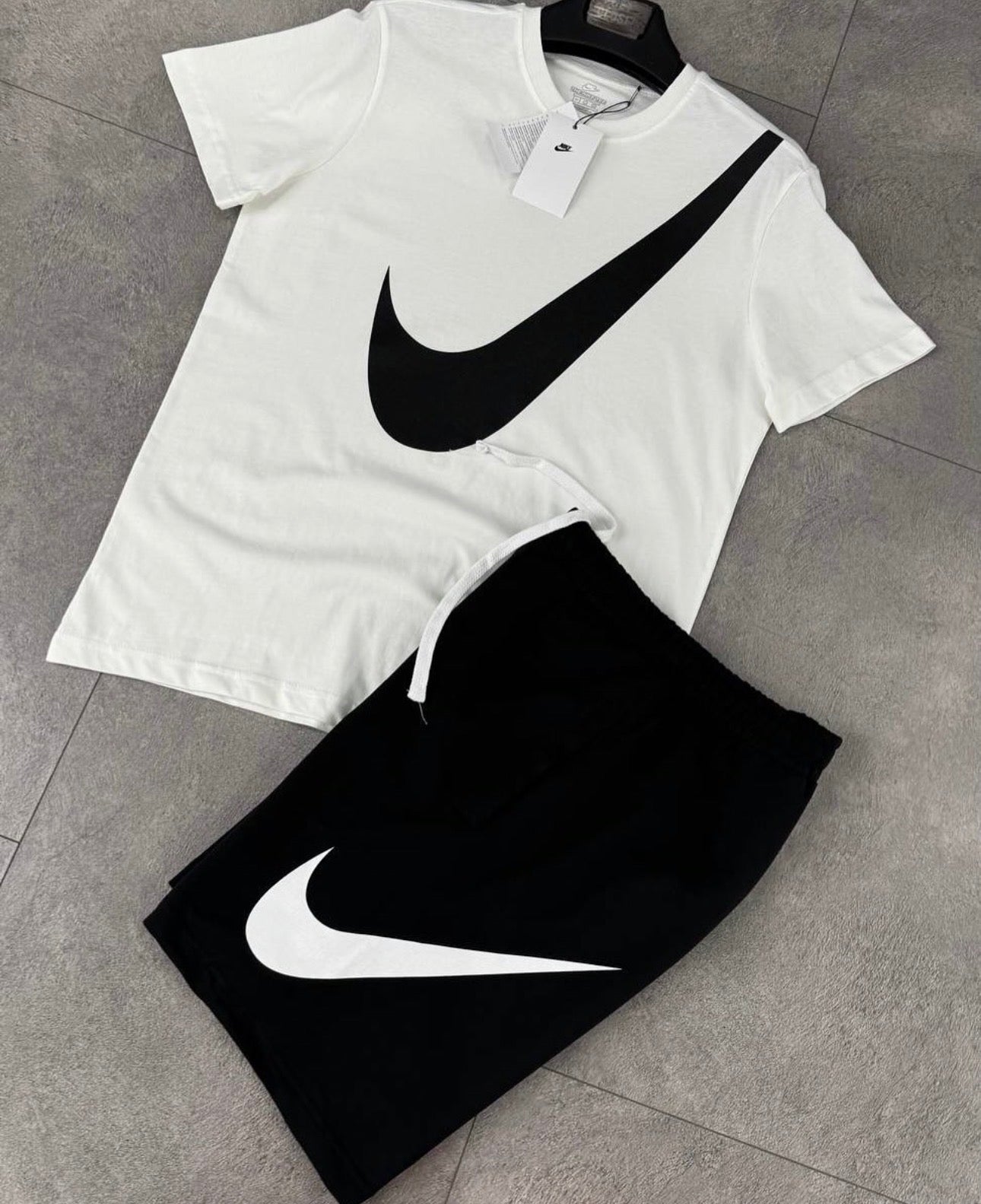 Set Nike R-3519