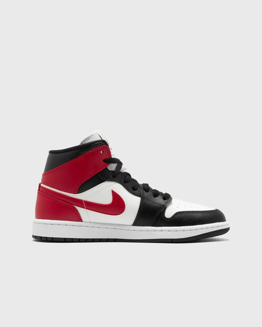 Air Jordan 1 High “Chicago”