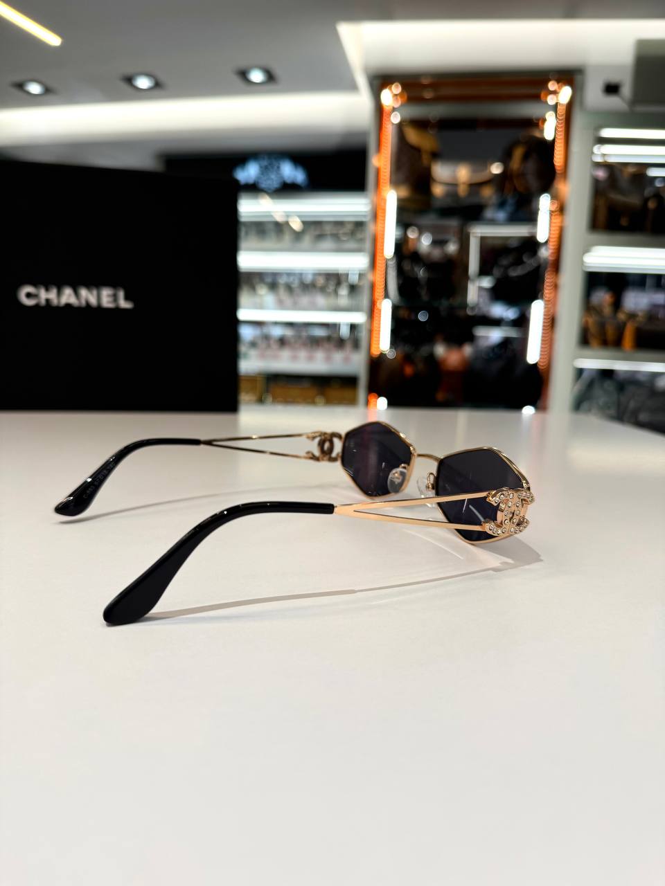 CHANEL - HQ972  UV400 SUNGLASSES