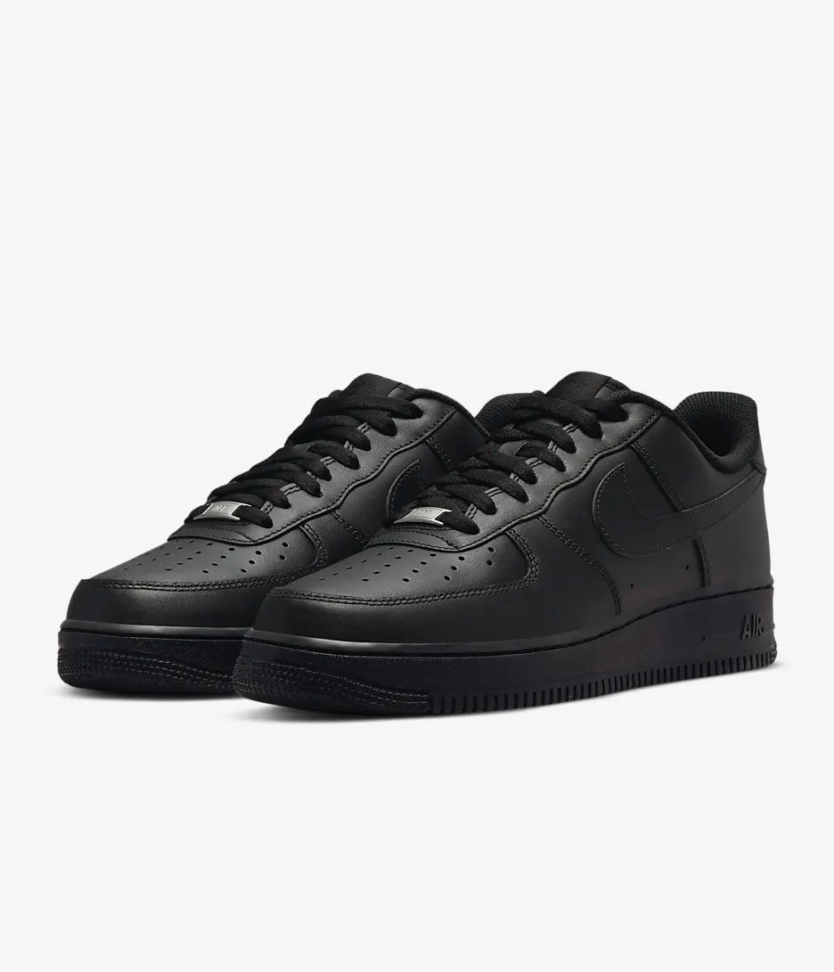 Nike Air Force 1 07′ Black