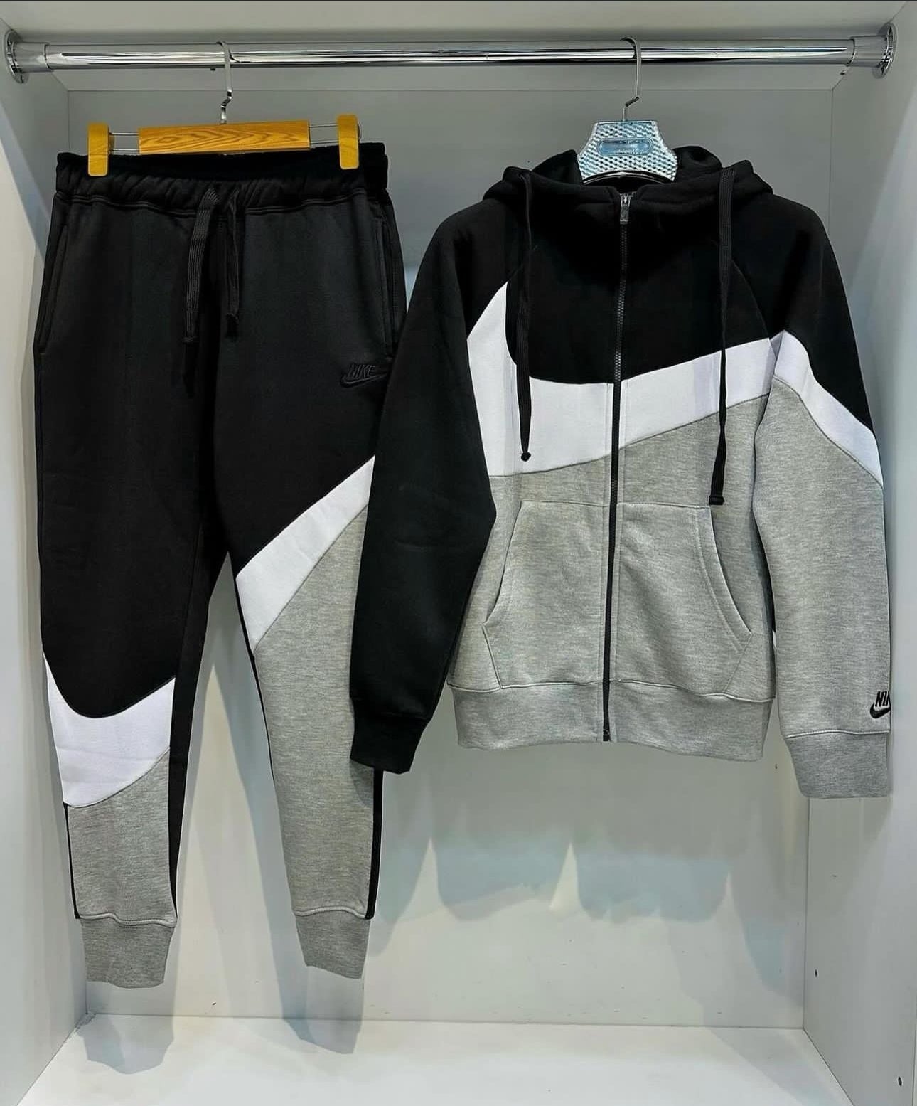 Nike Swoosh Gr-121