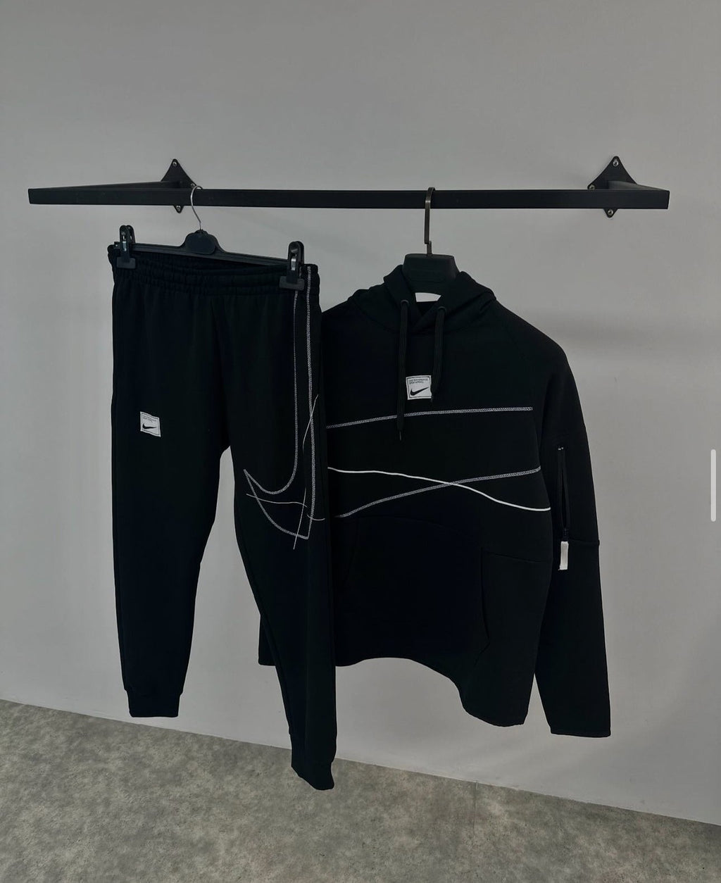 Set Nike Swoosh line black