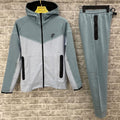 Nike Tech Fleece Gr-122