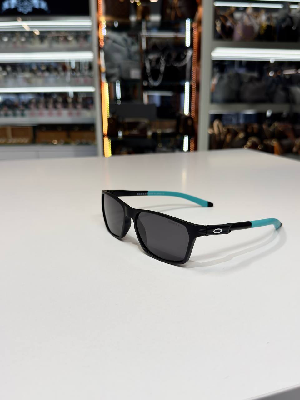 Oakley  - KO461 UV400 SUNGLASSES