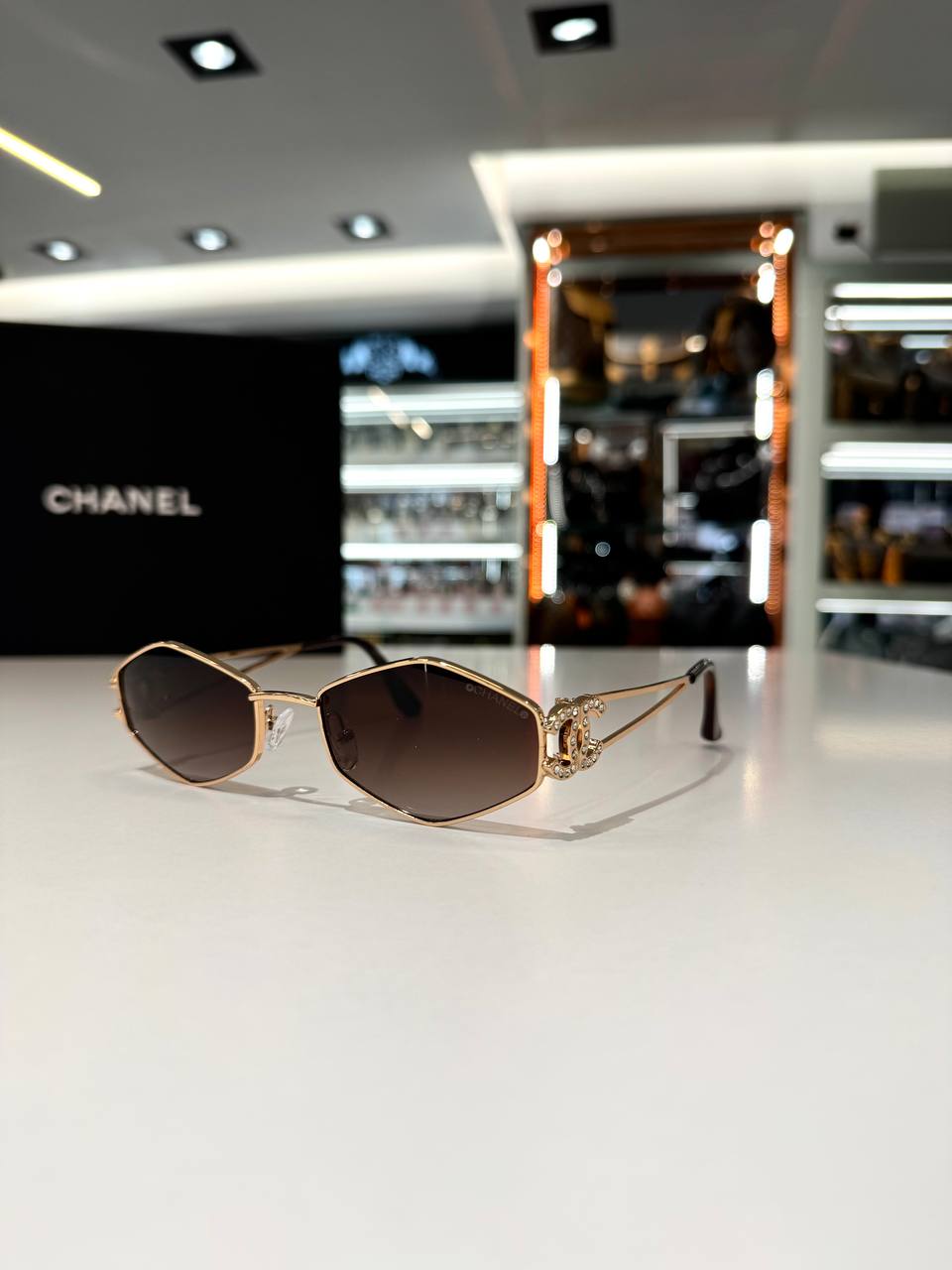 CHANEL - HQ972  UV400 SUNGLASSES