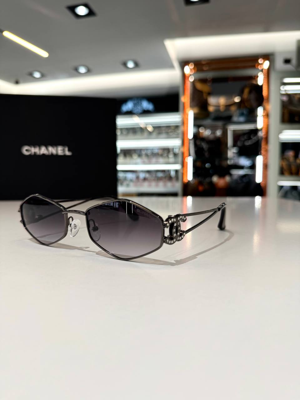 CHANEL - HQ972  UV400 SUNGLASSES