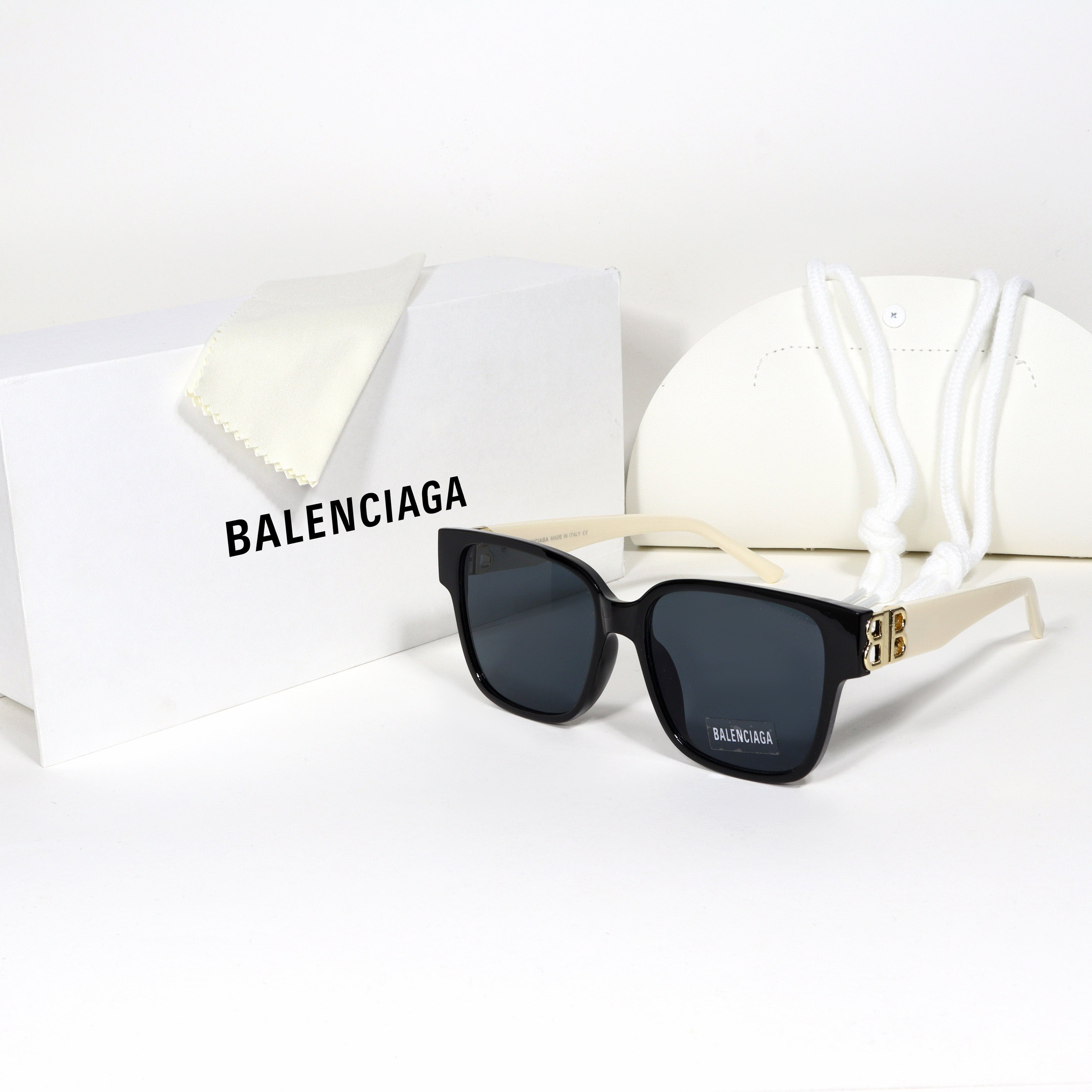 Balenciaga - BL02