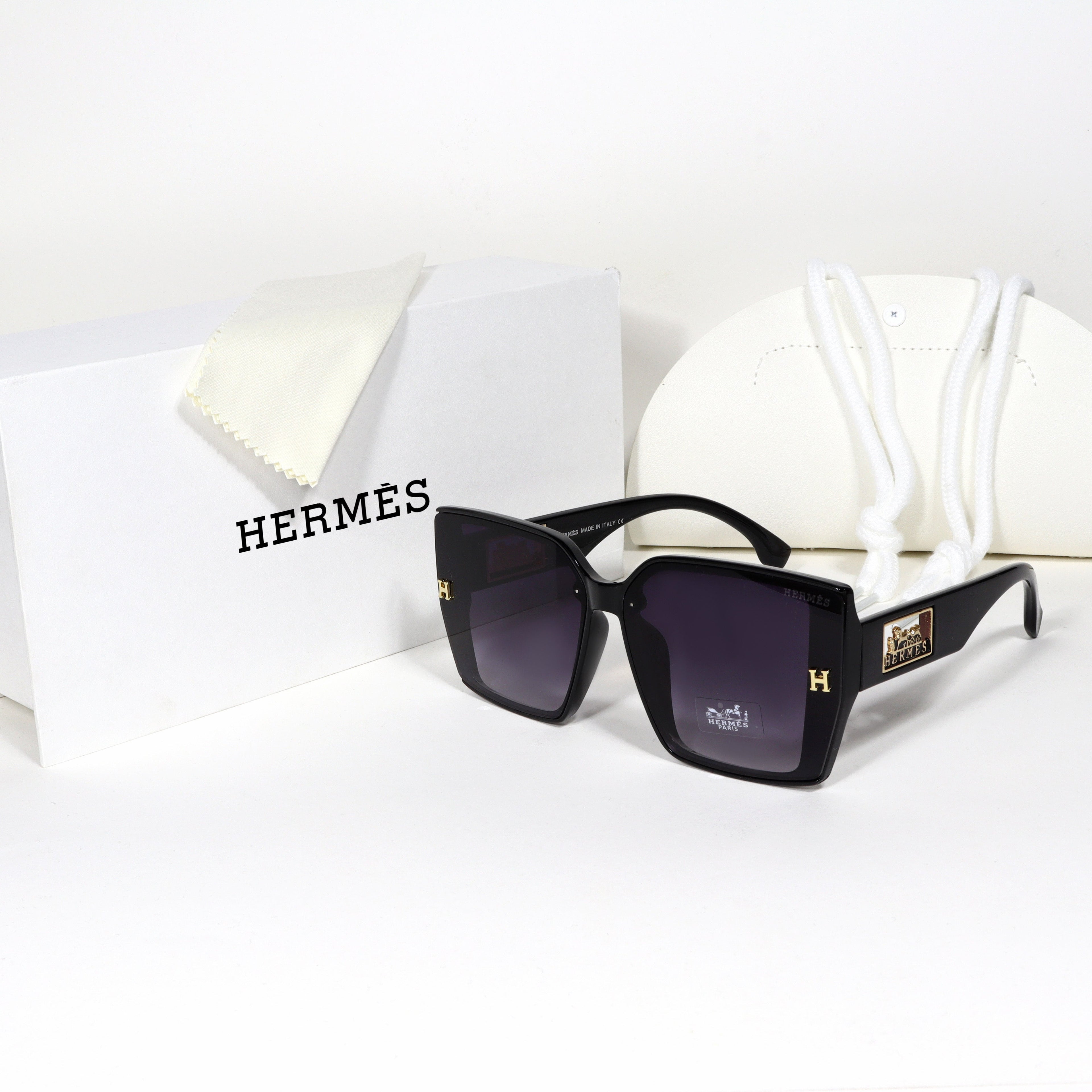 Hermes - HRM01