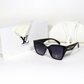 Louis Vuitton - LV06